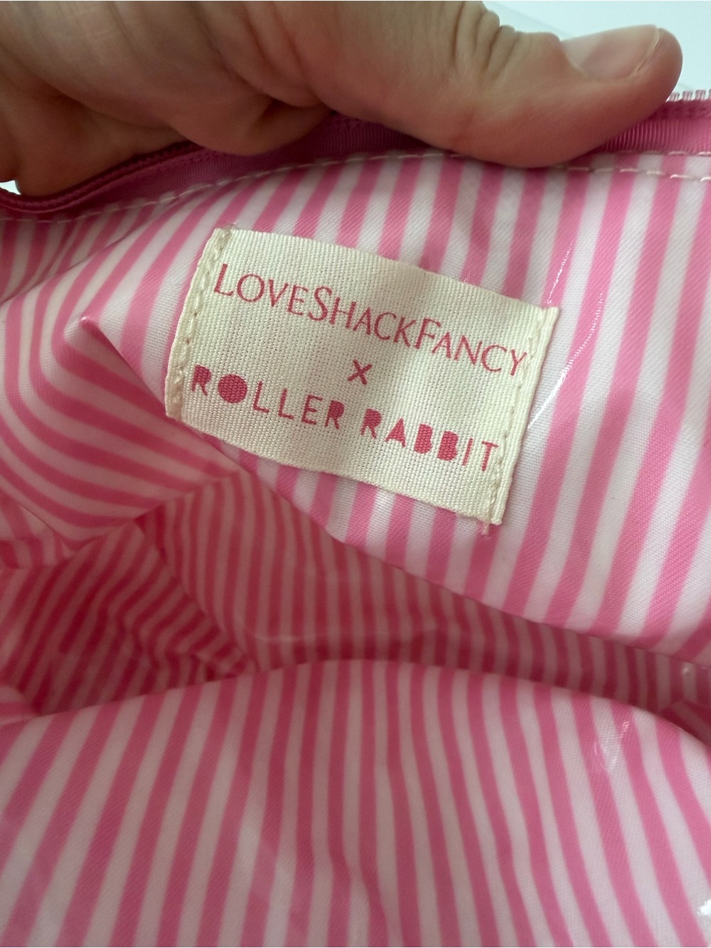 LoveShackFancy x Roller Rabbit Baby Bow Hearts Toiletry Case in Pink - Picture 5 of 6